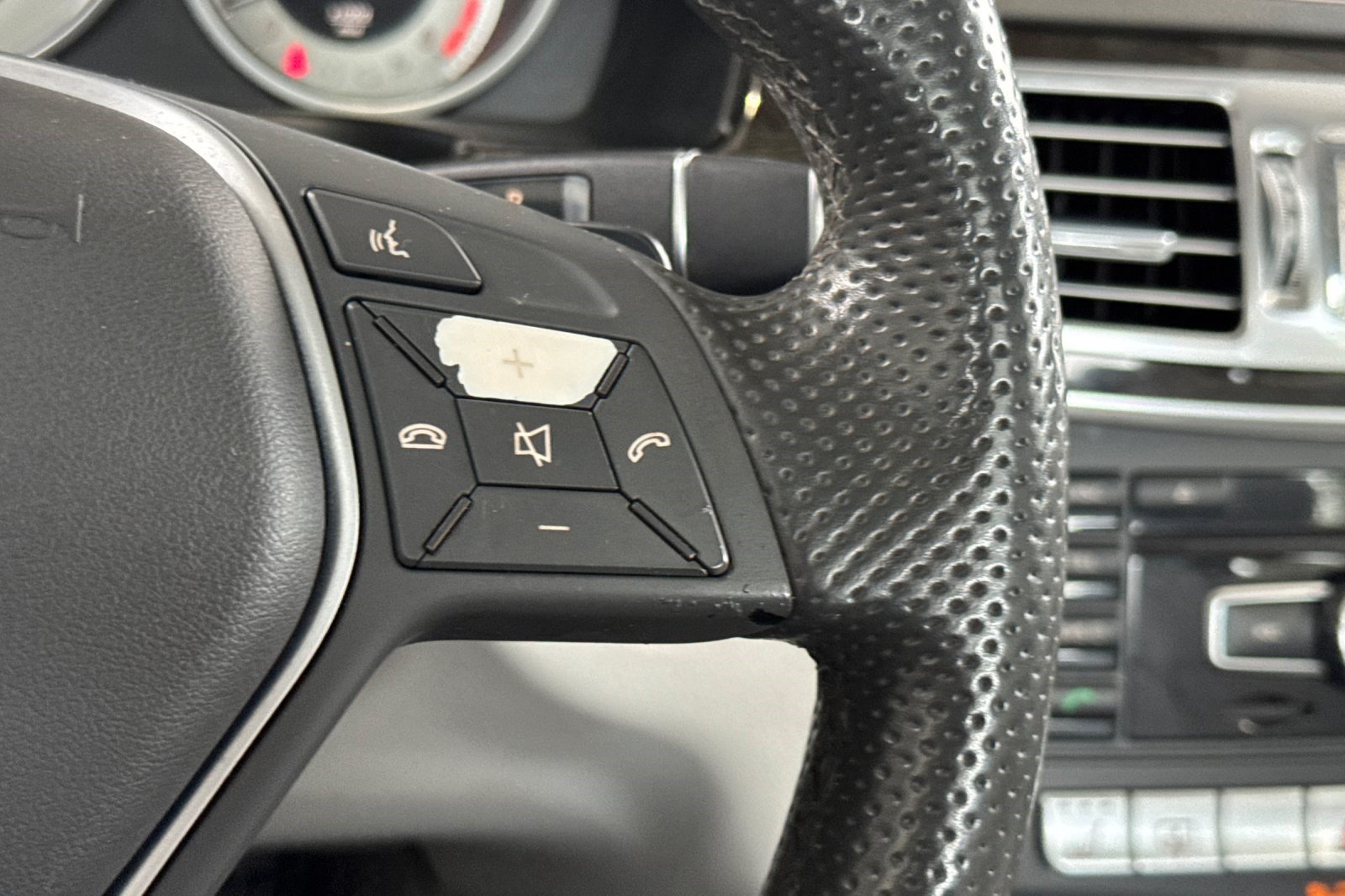 Used 2015 Mercedes-Benz E 350 Sedan image 31