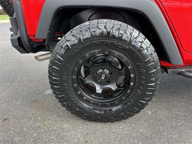 Used 2018 Jeep Wrangler Unlimited Sport w/ Connectivity Group image 10