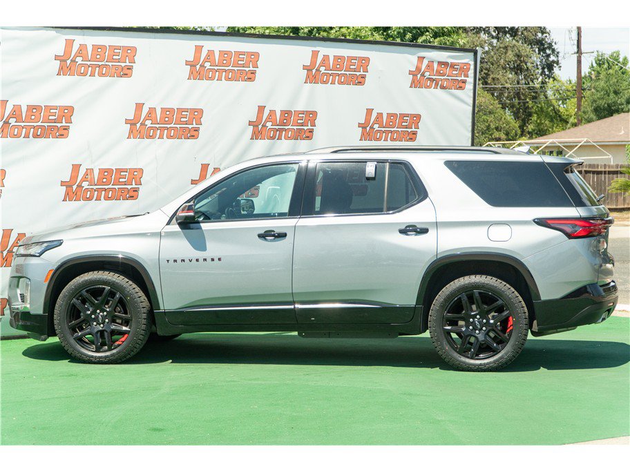 Used 2023 Chevrolet Traverse Premier w/ Redline Edition AWD/4WD image 5
