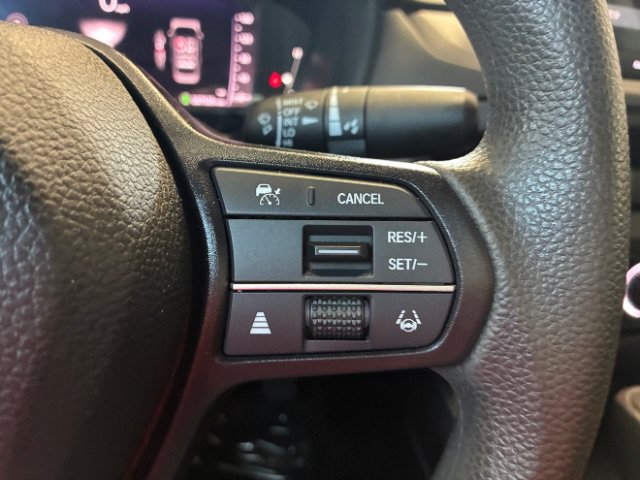 Used 2023 Honda Accord LX image 18