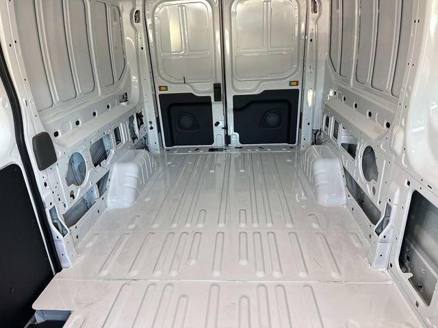 New 2025 Ford Transit 250 148 Medium Roof image 26