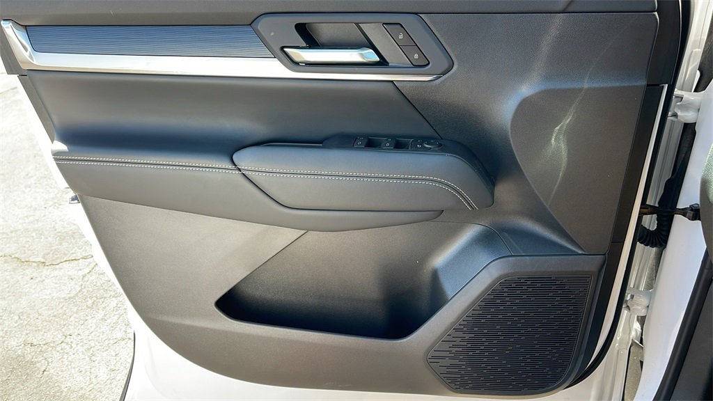 New 2026 GMC Terrain Elevation image 24