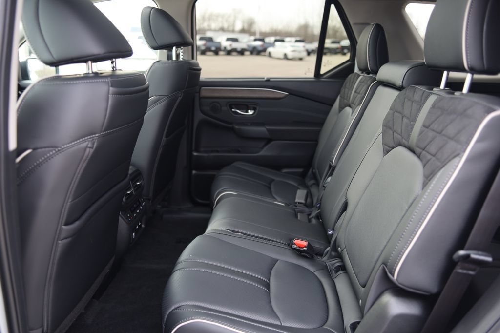 New 2026 Honda Pilot Elite image 29