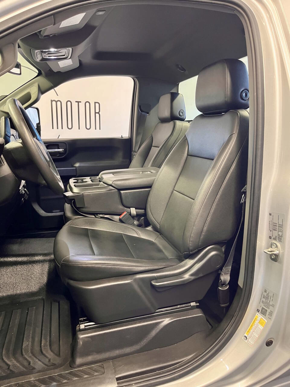 Used 2022 Chevrolet Silverado 2500 W/T w/ WT Fleet Convenience Package image 15