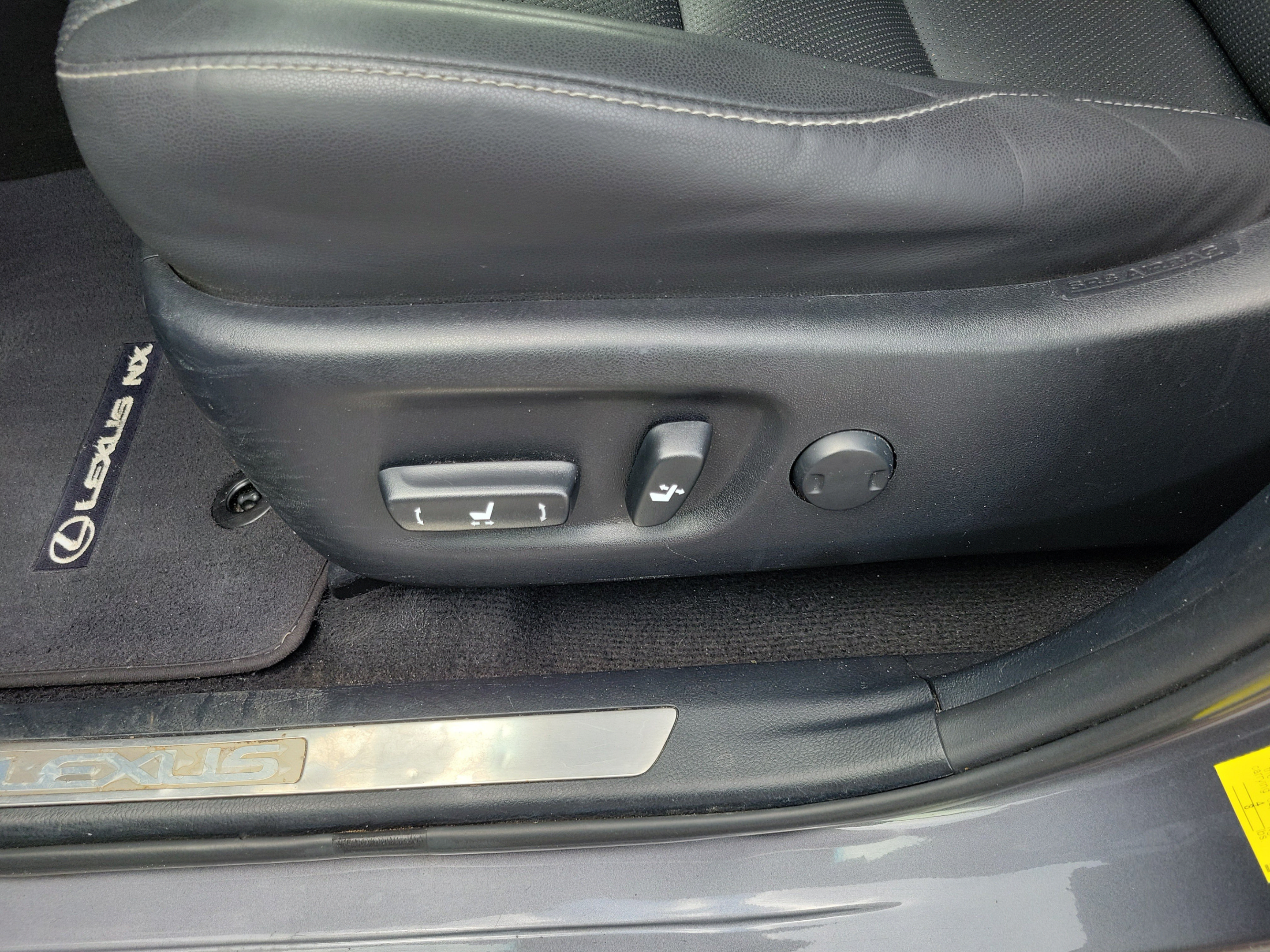 Used 2018 Lexus NX 300 FWD w/ Comfort Package image 17
