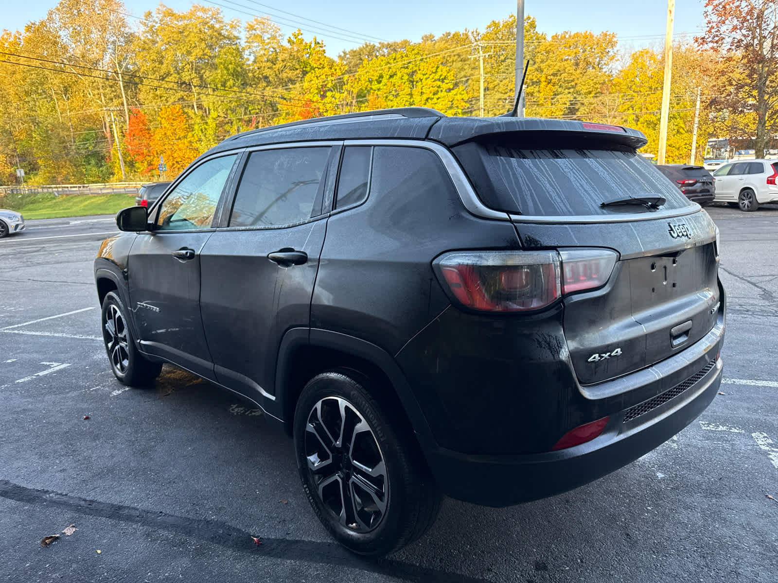 Used 2022 Jeep Compass Limited w/ Sun and Sound Group AWD/4WD image 6