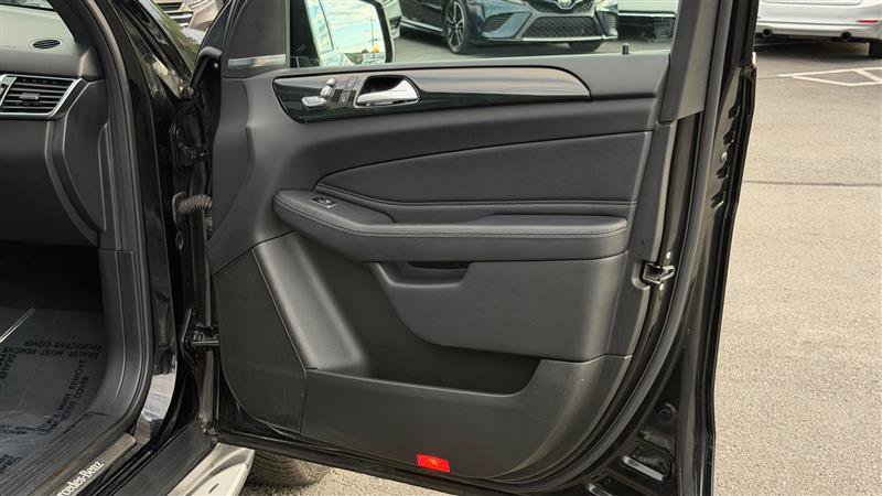 Used 2017 Mercedes-Benz GLE 350 4MATIC image 35