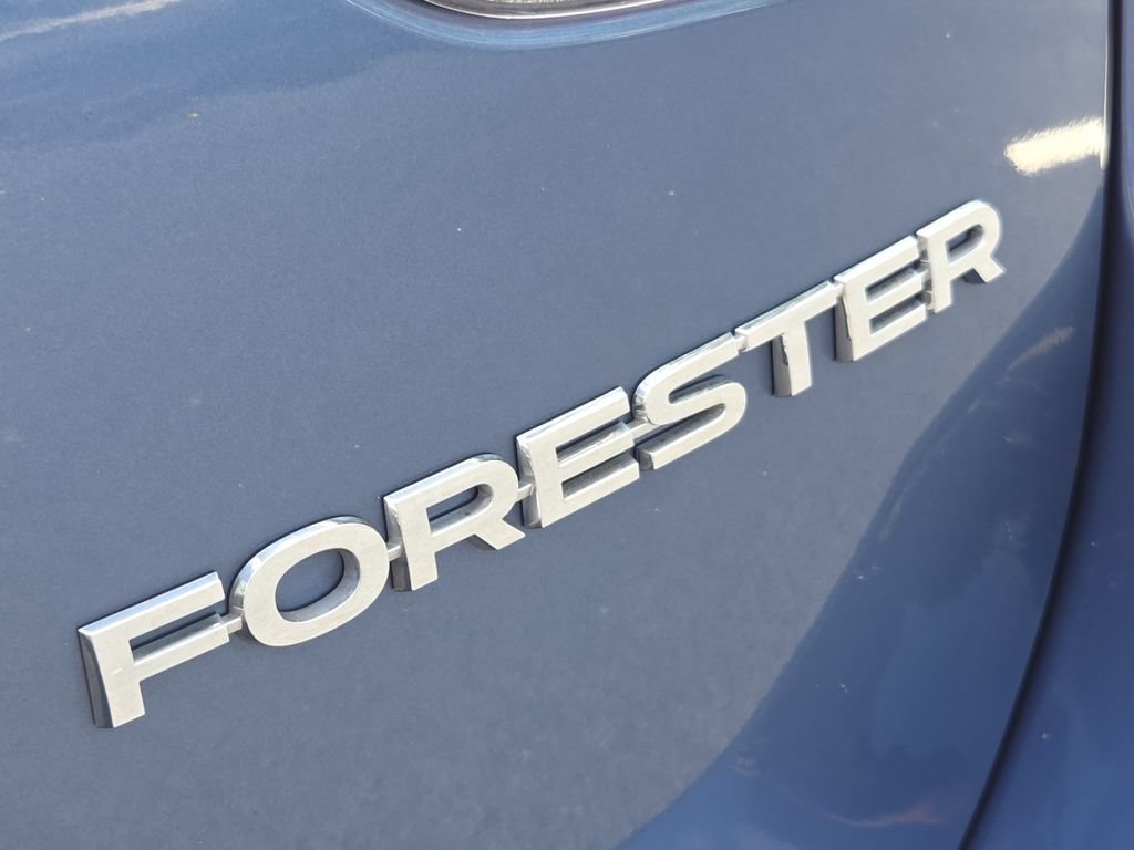 Used 2024 Subaru Forester AWD/4WD image 17