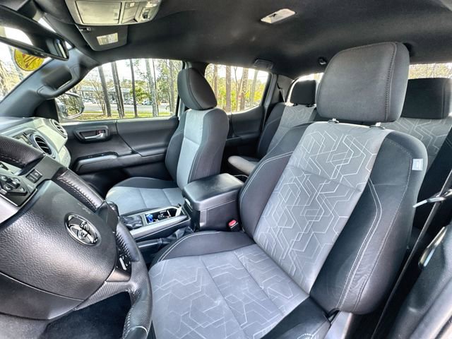 Used 2023 Toyota Tacoma TRD Sport w/ Advanced Technology Package image 20