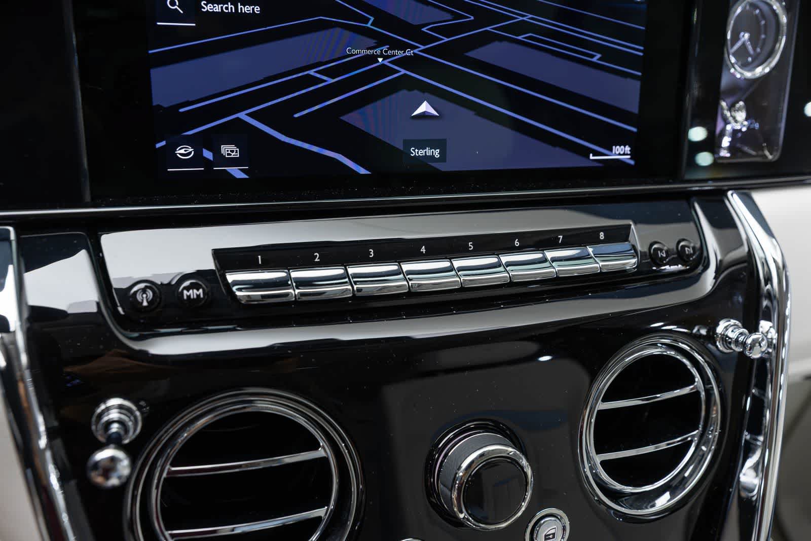 New 2027 Rolls-Royce Cullinan AWD/4WD image 38