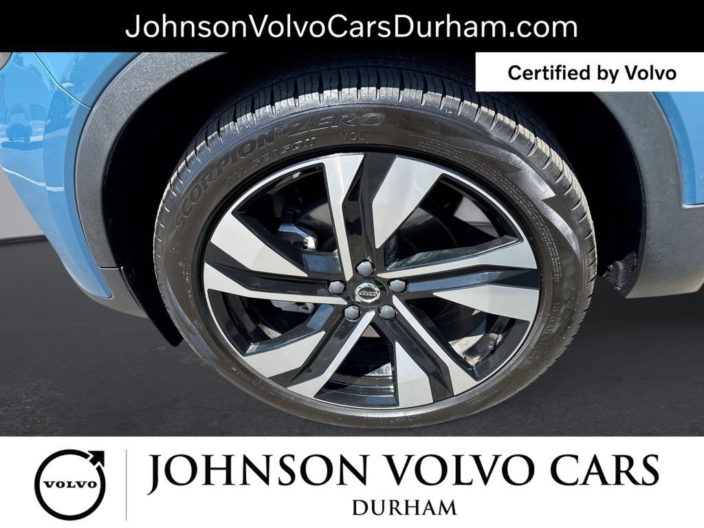 Used 2023 Volvo XC40 B5 Plus w/ Protection Package Premier AWD/4WD image 20