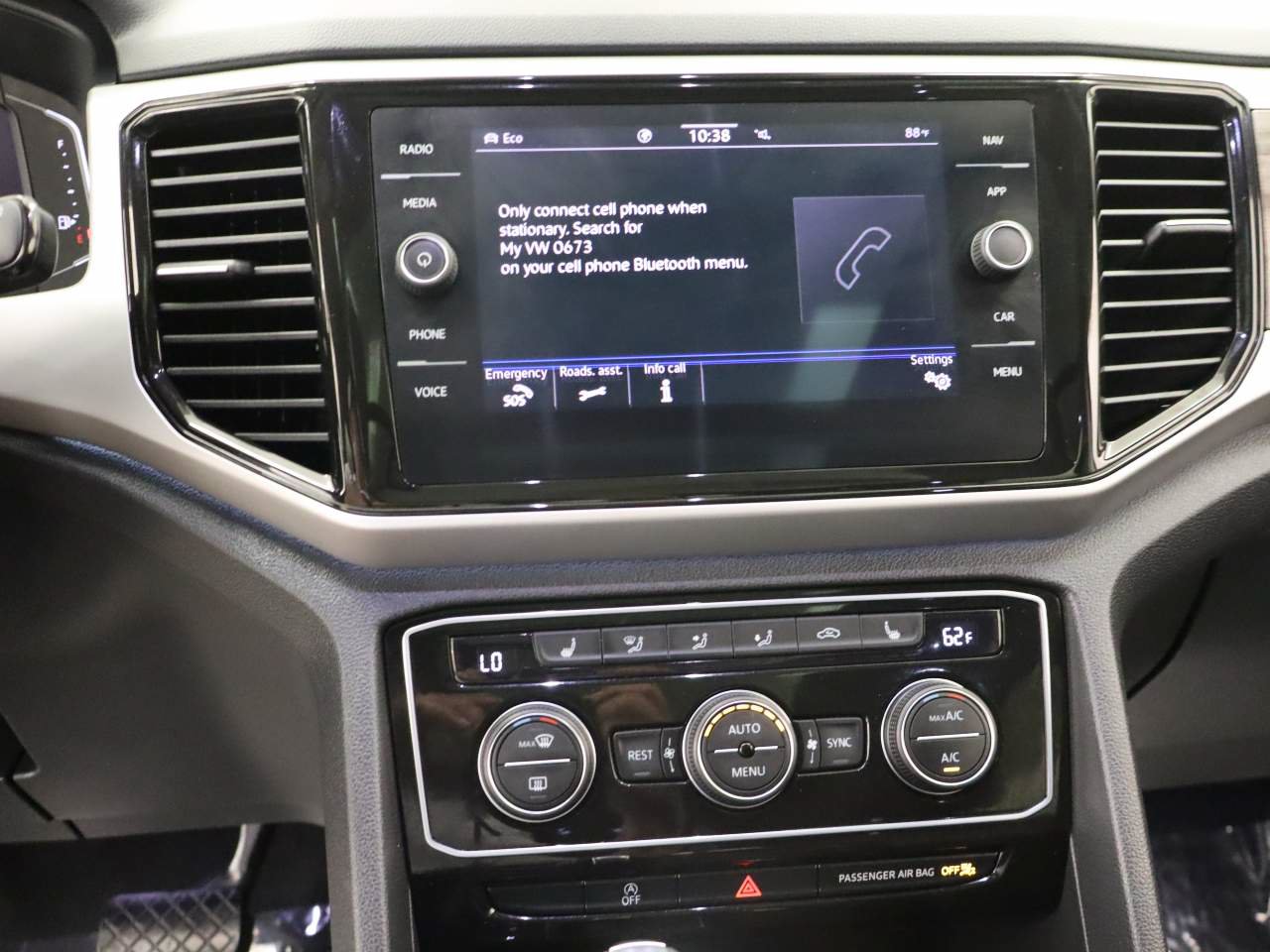 Certified 2023 Volkswagen Atlas SEL AWD/4WD image 11