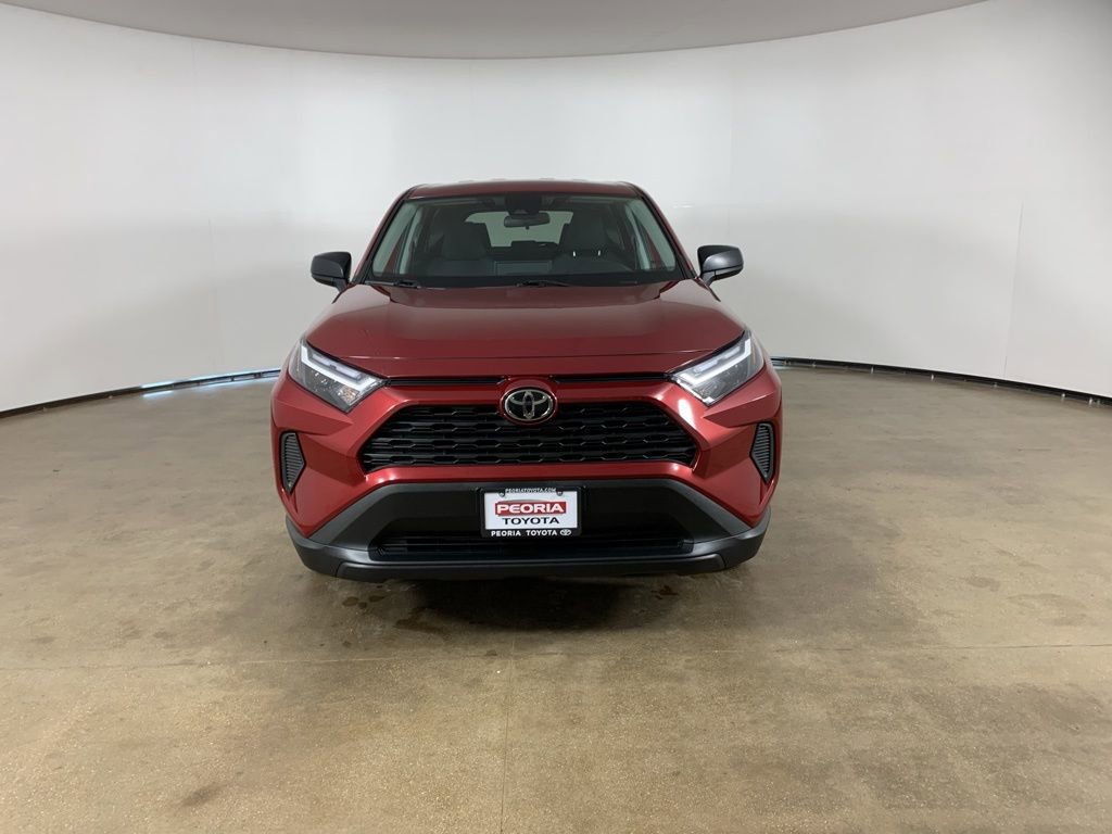 Used 2024 Toyota RAV4 LE AWD/4WD image 3