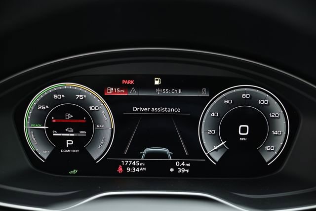 Used 2023 Audi Q5 e Premium Plus image 32