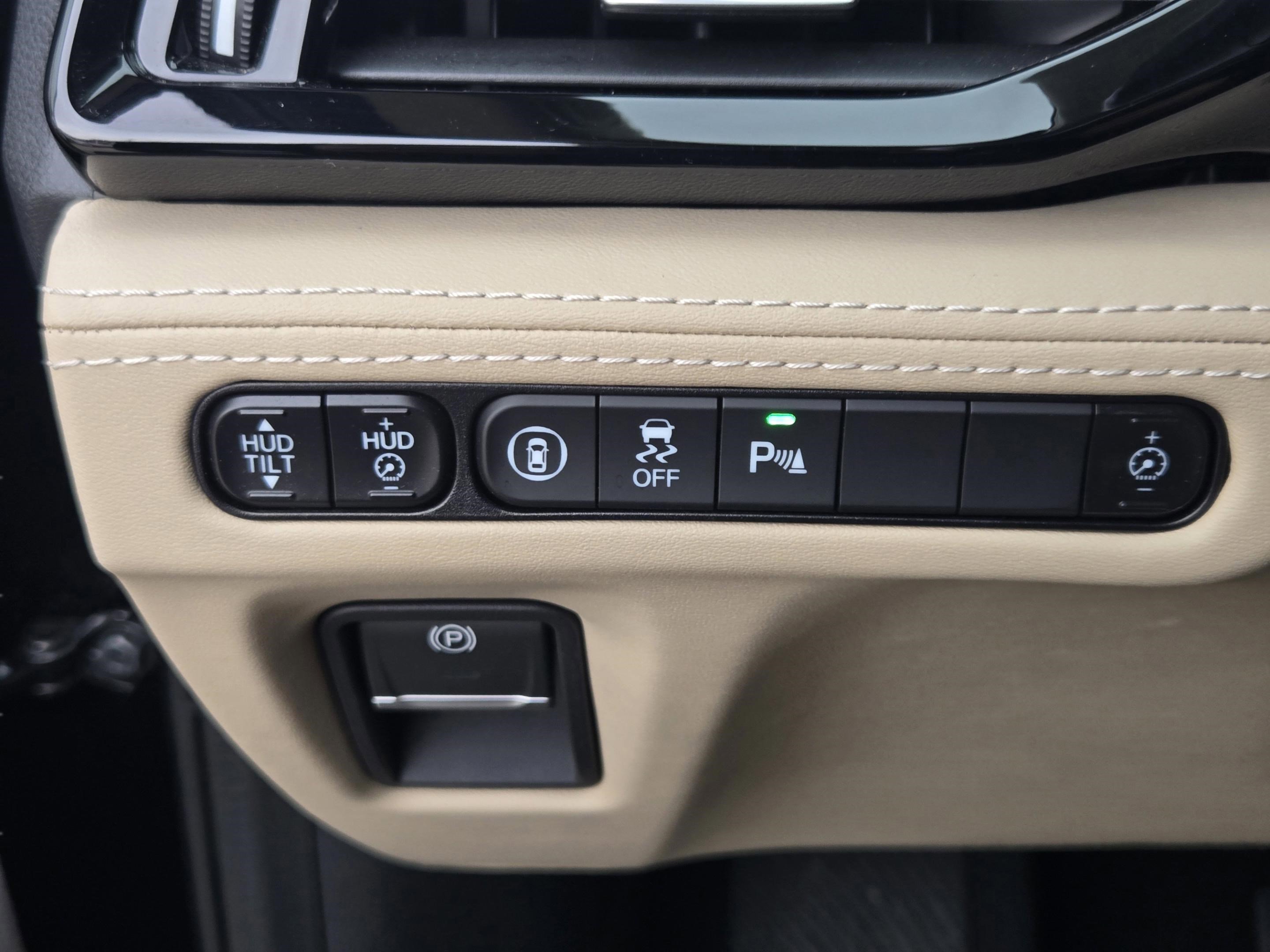 Certified 2023 Acura MDX SH-AWD w/ Advance Package image 19