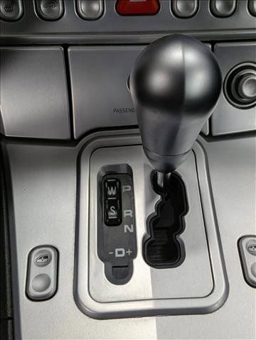 Used 2005 Chrysler Crossfire Limited image 13