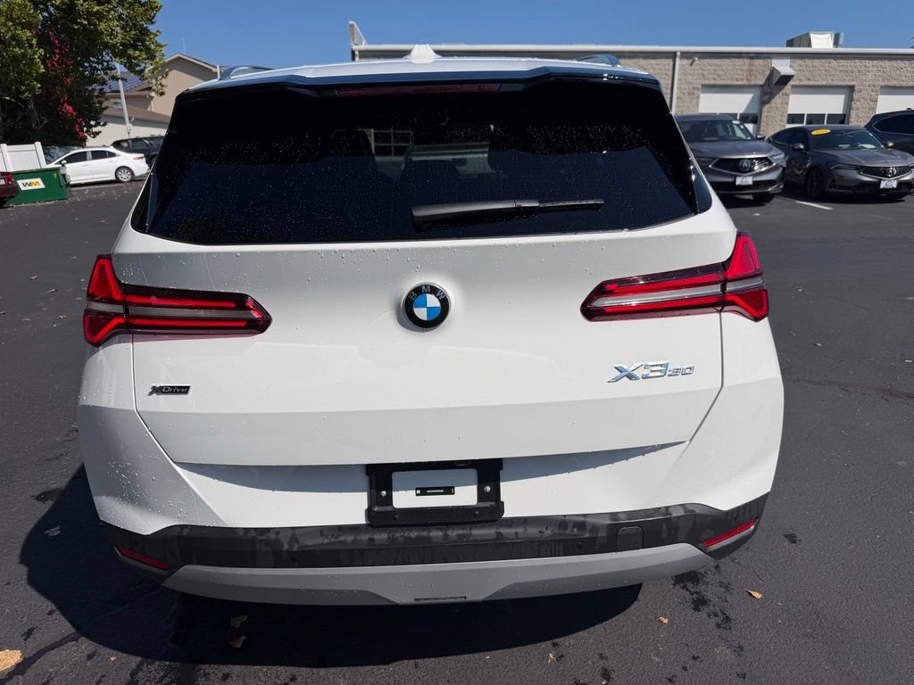 Used 2025 BMW X3 xDrive30i AWD/4WD image 8