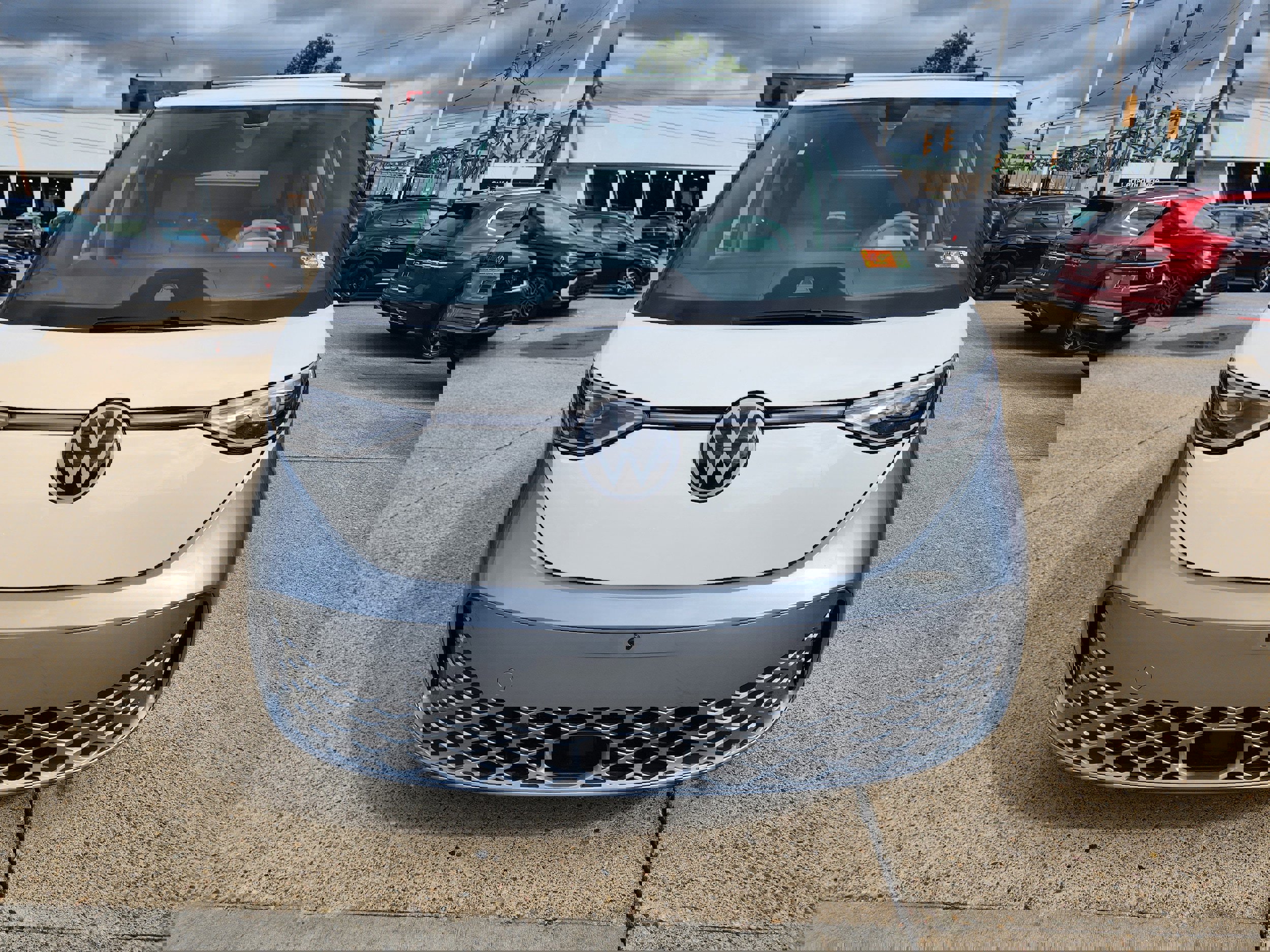 New 2025 Volkswagen ID. Buzz 1st Edition image 8