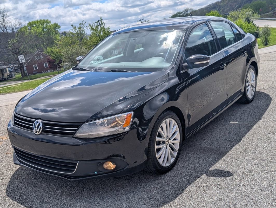Used 2013 Volkswagen Jetta SEL