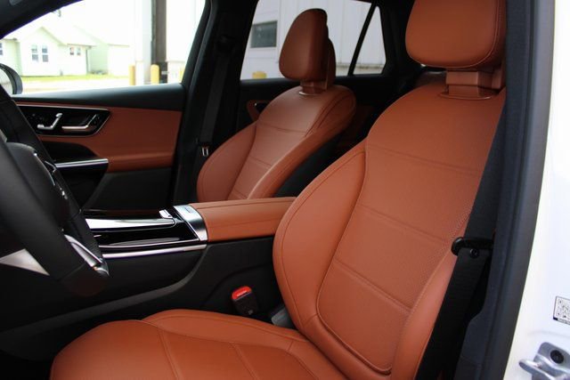 New 2025 Mercedes-Benz GLC 350e 4MATIC image 27