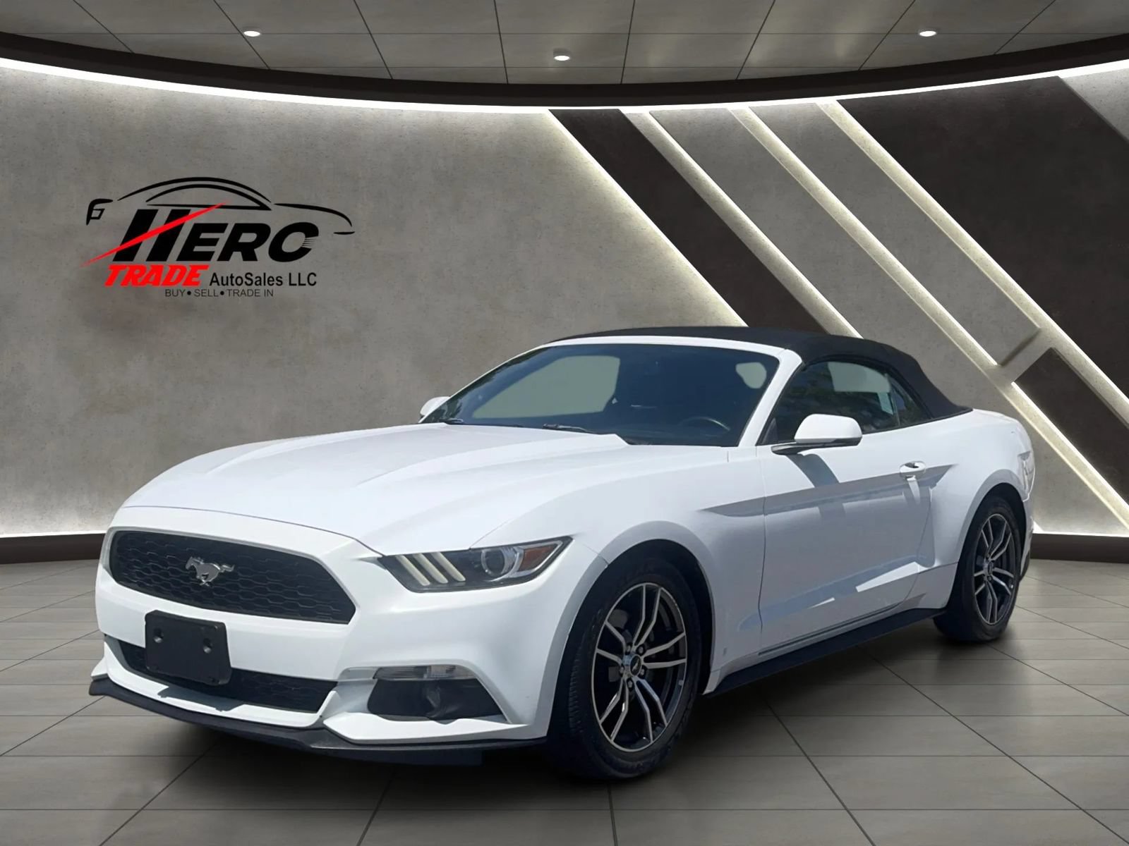Used 2017 Ford Mustang Premium RWD image 14