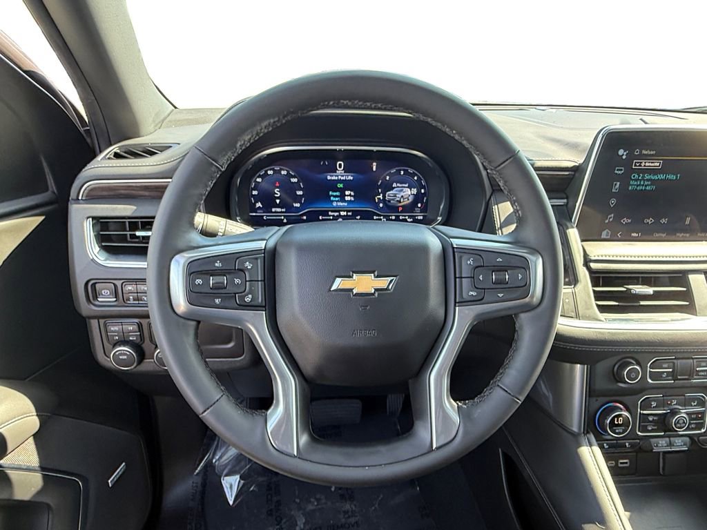 Used 2024 Chevrolet Tahoe LT w/ Luxury Package AWD/4WD image 12