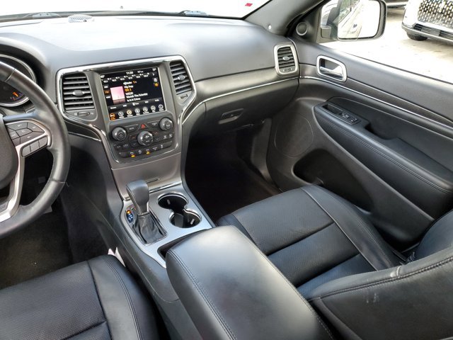 Used 2018 Jeep Grand Cherokee Limited w/ Luxury Group II image 17