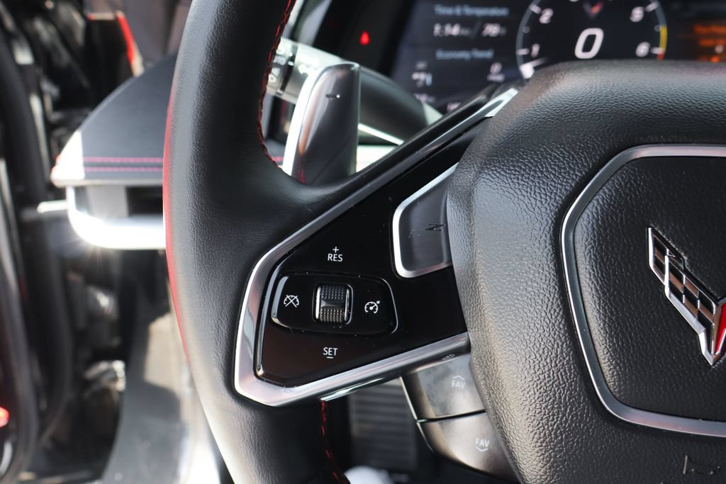 Used 2021 Chevrolet Corvette Stingray Preferred Cpe w/ Z51 Performance Package RWD image 26