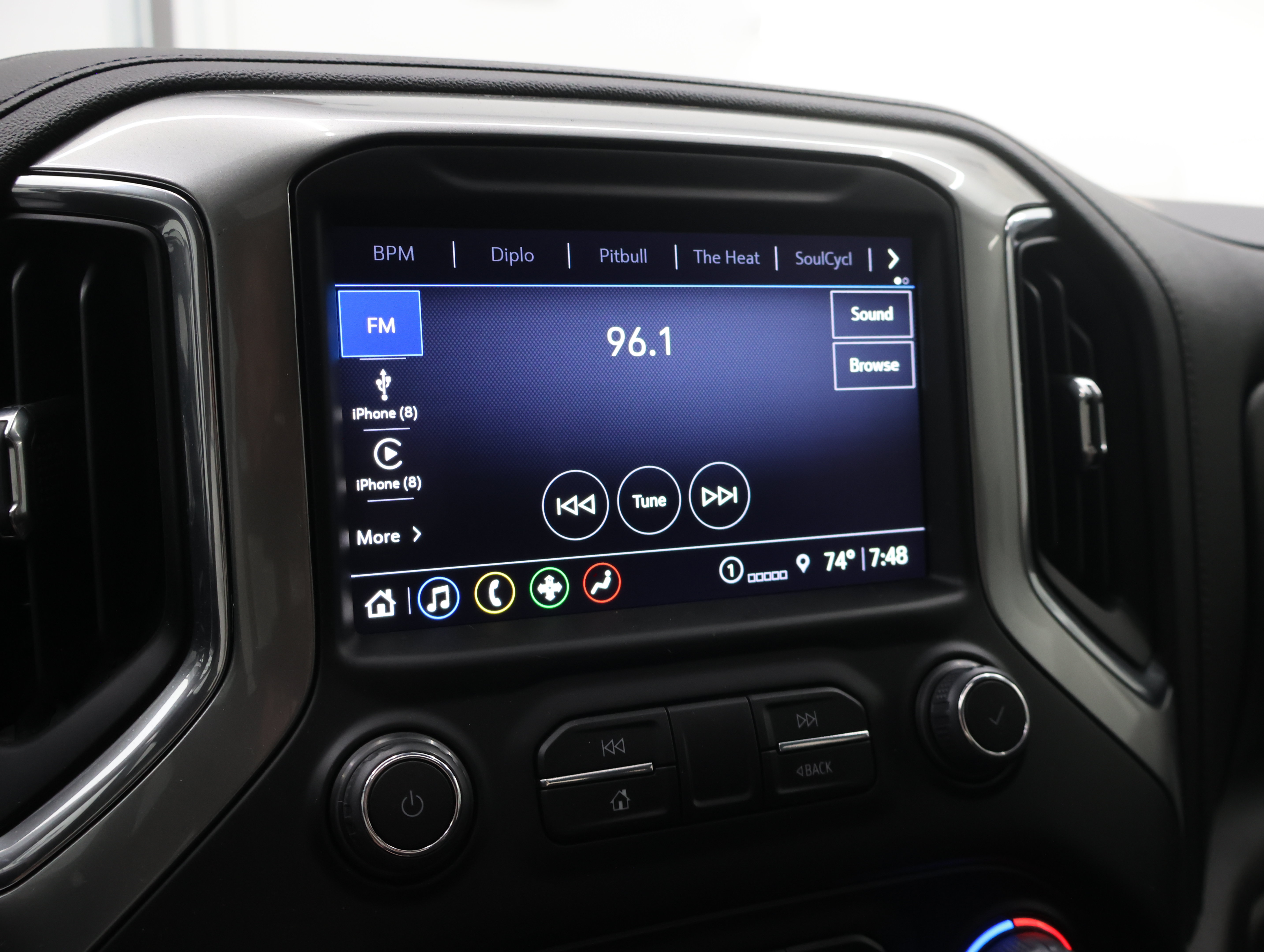 Used 2023 Chevrolet Silverado 2500 LTZ w/ LTZ Plus Package AWD/4WD image 11
