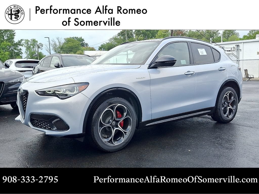 New 2026 Alfa Romeo Stelvio Sprint w/ Convenience Package AWD/4WD image 1