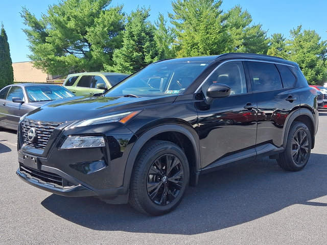 Certified 2023 Nissan Rogue SV w/ SV Premium B Package AWD/4WD image 4