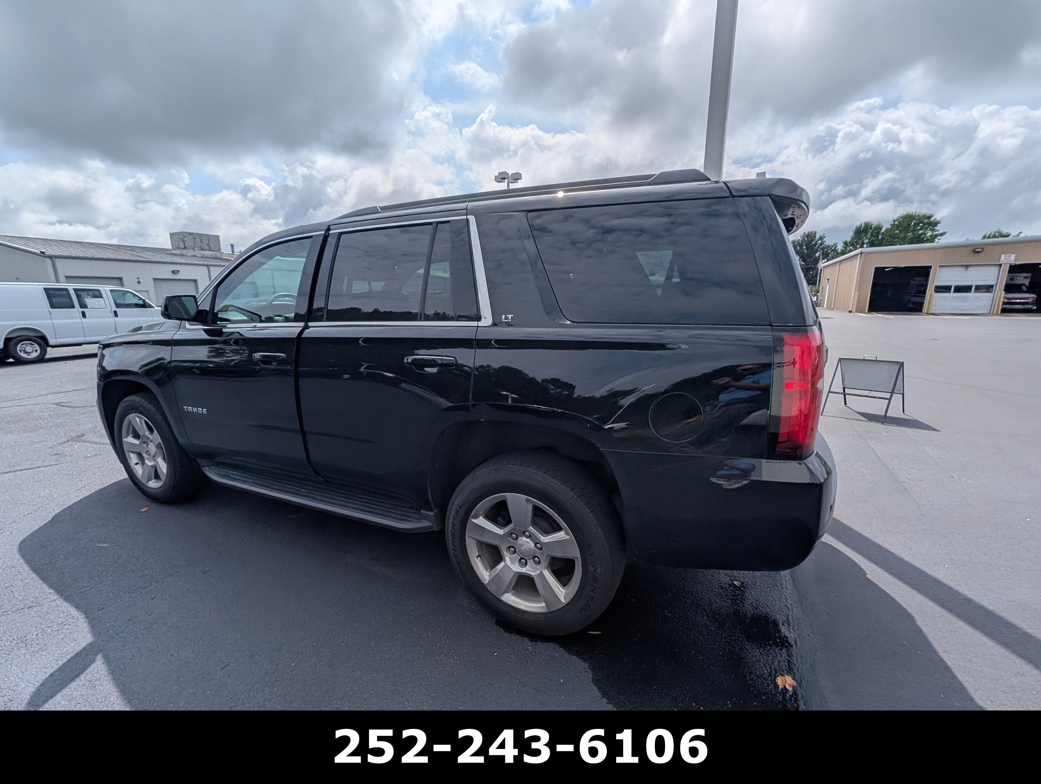Used 2020 Chevrolet Tahoe LT RWD image 10