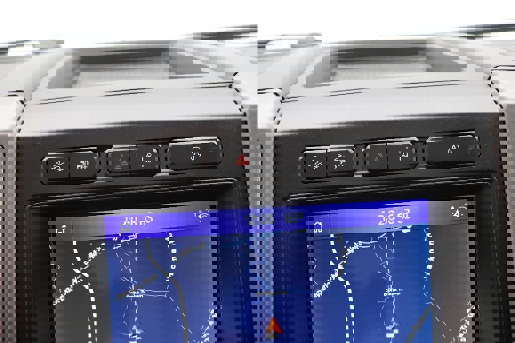 Used 2021 Ford Expedition Max XLT image 30