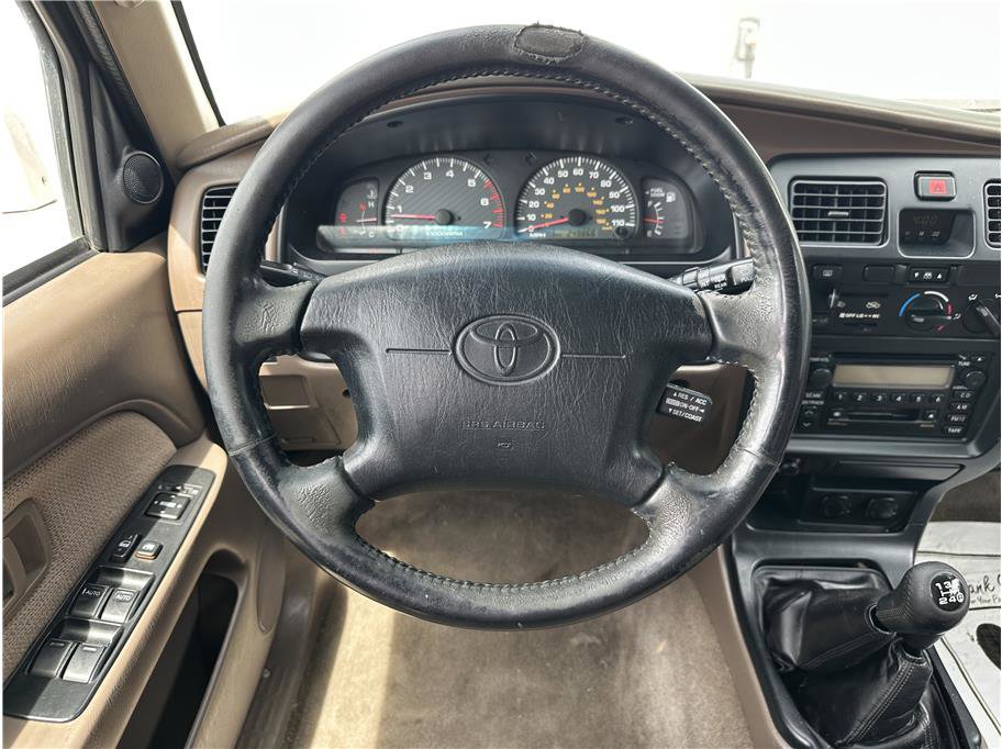 Used 2000 Toyota 4Runner SR5 image 19