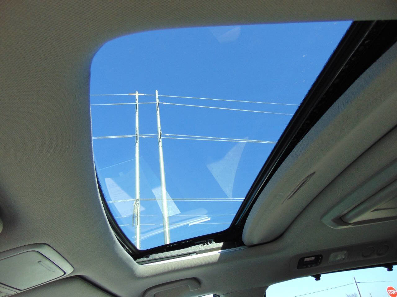 Used 2016 Honda Odyssey Touring image 19