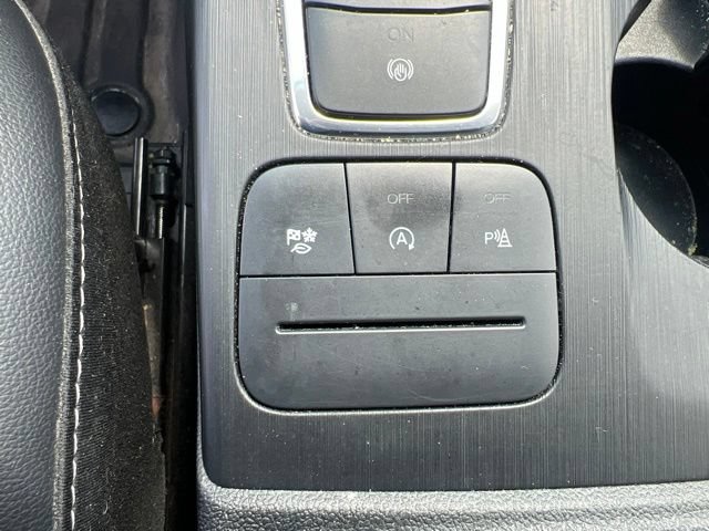Used 2022 Ford Escape Titanium AWD/4WD image 31