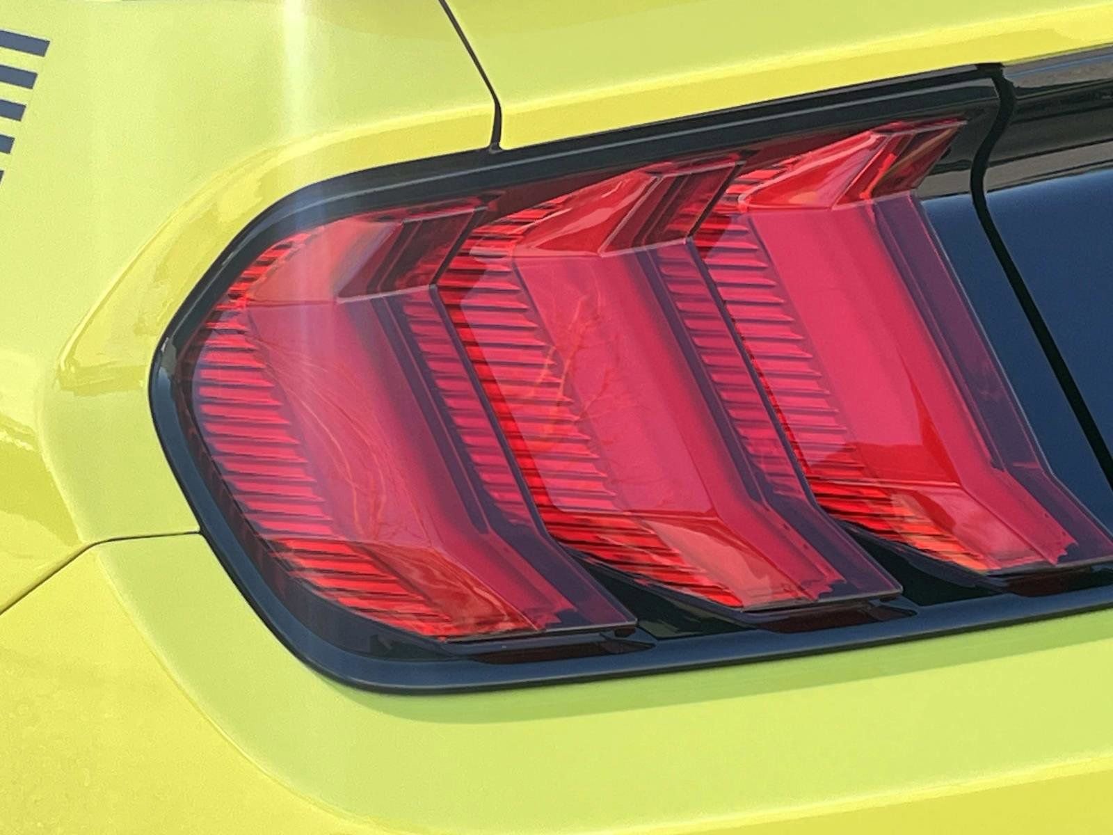 Used 2021 Ford Mustang GT Premium w/ GT Performance Package image 9