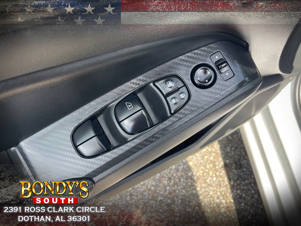 Used 2024 Nissan Altima 2.5 SV image 8