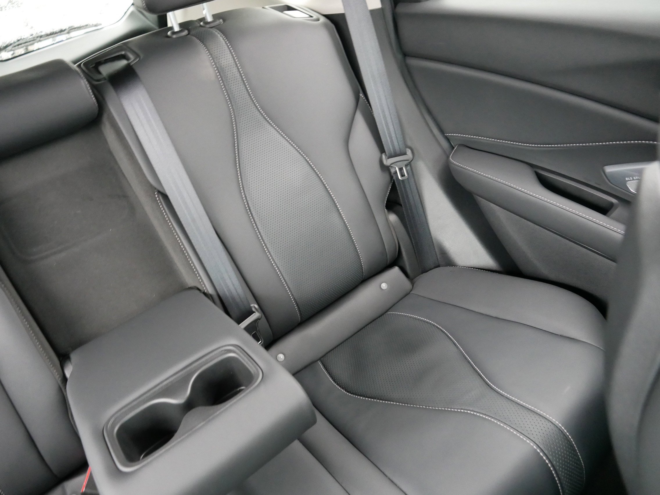 Certified 2025 Acura RDX SH-AWD w/ Technology Package image 14