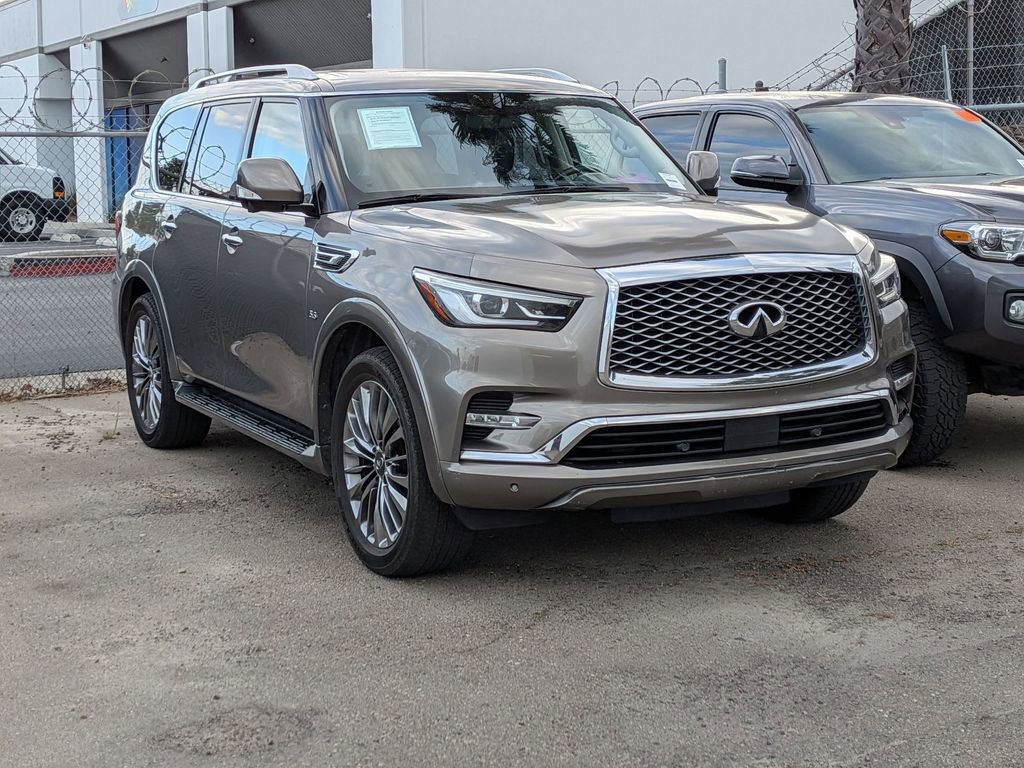 Used 2018 INFINITI QX80 4WD w/ Driver Assistance Package image 2