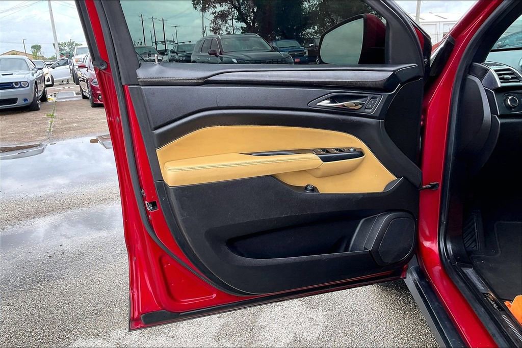 Used 2016 Cadillac SRX Luxury FWD image 17