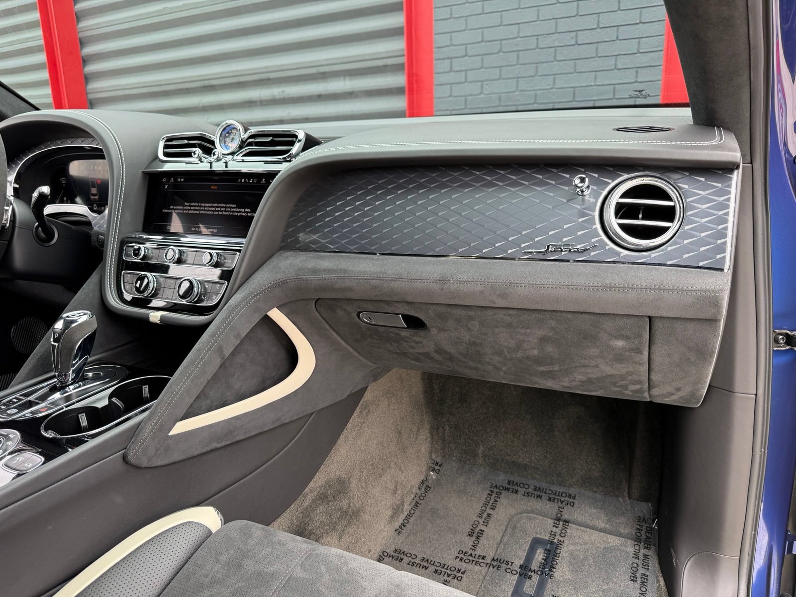 Used 2021 Bentley Bentayga Speed AWD/4WD image 36