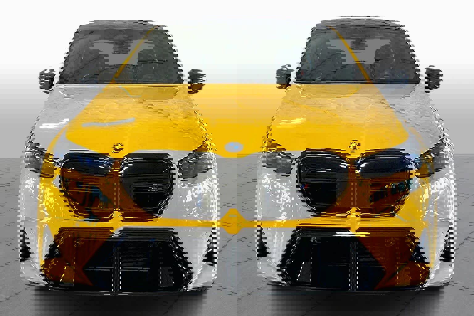 New 2026 BMW M5 w/ Carbon Package image 3