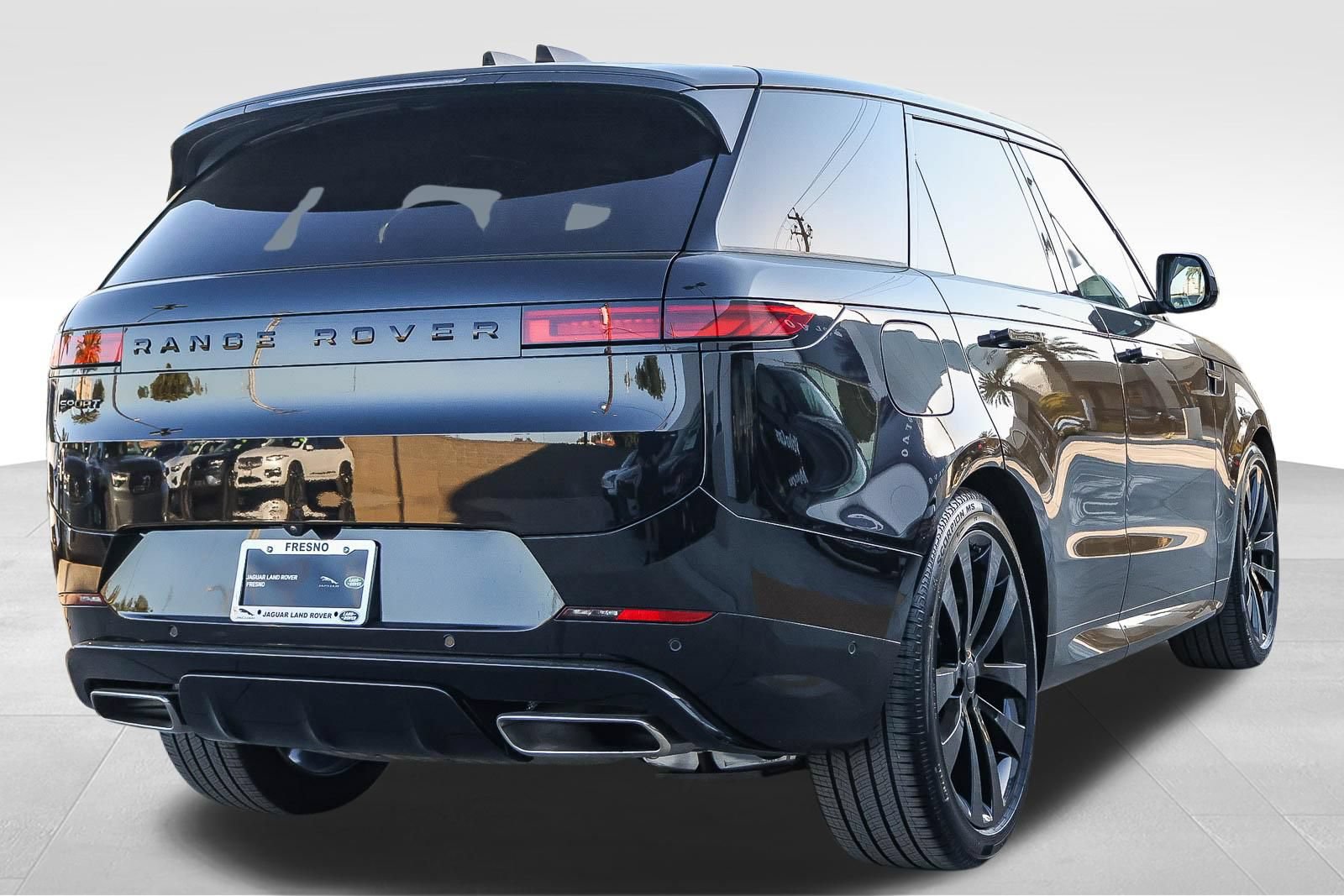 Certified 2026 Land Rover Range Rover Sport Dynamic SE AWD/4WD image 6