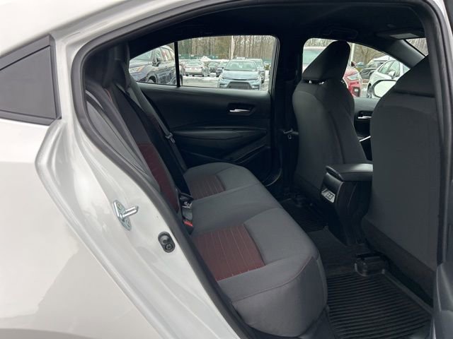 Used 2025 Toyota Corolla SE image 16