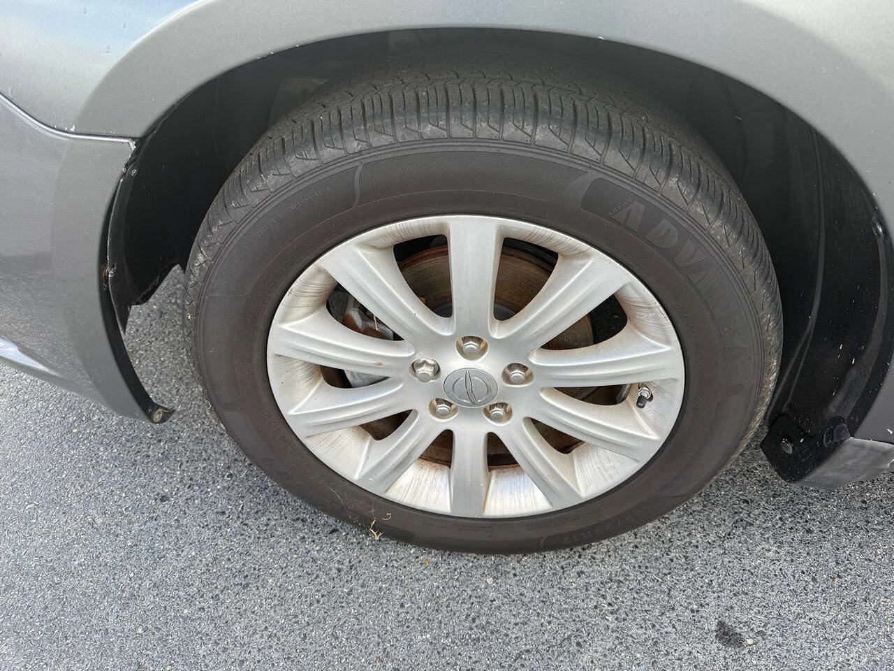 Used 2013 Chrysler 200 Touring image 10