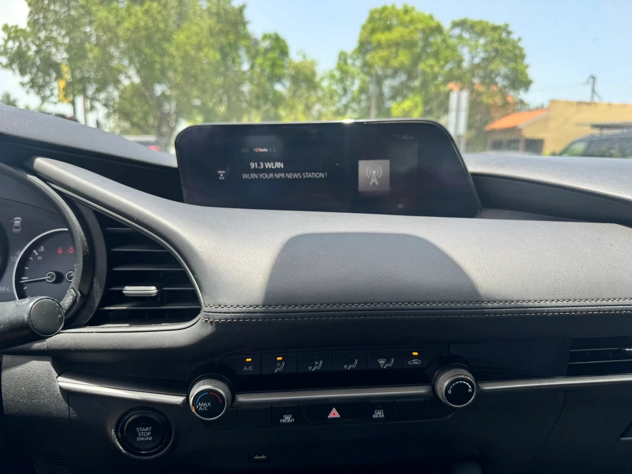 Used 2021 MAZDA MAZDA3 s FWD image 25
