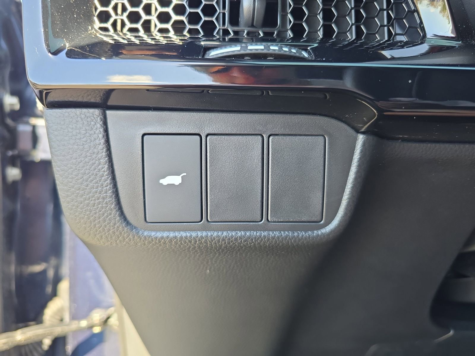 Certified 2026 Honda CR-V Sport Touring image 23