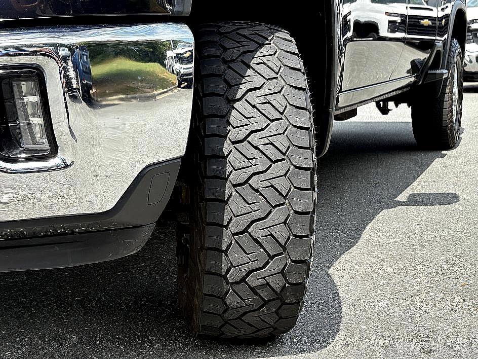 Certified 2024 Chevrolet Silverado 2500 LTZ w/ LPO, Dark Essentials Package image 26