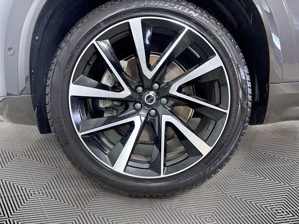 Used 2024 Volvo XC90 B6 Plus w/ Protection Package Premier AWD/4WD image 32